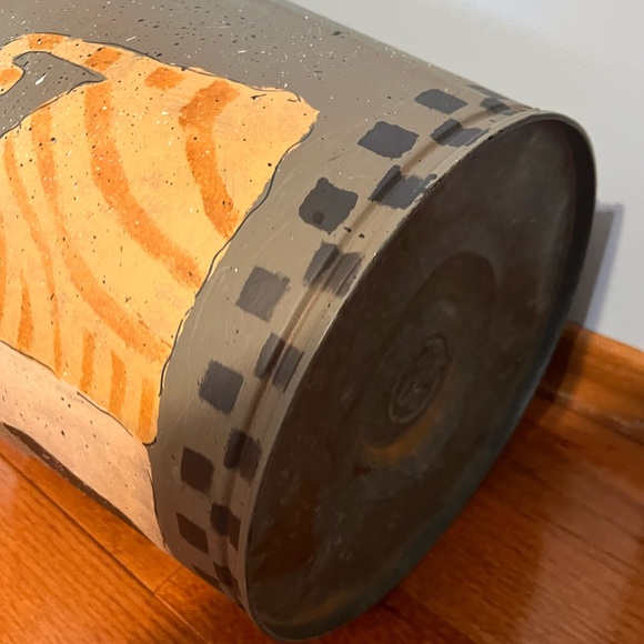 Primitive Hand-Painted Cats Metal Pail - Beautiful!! - Picture 3 of 7